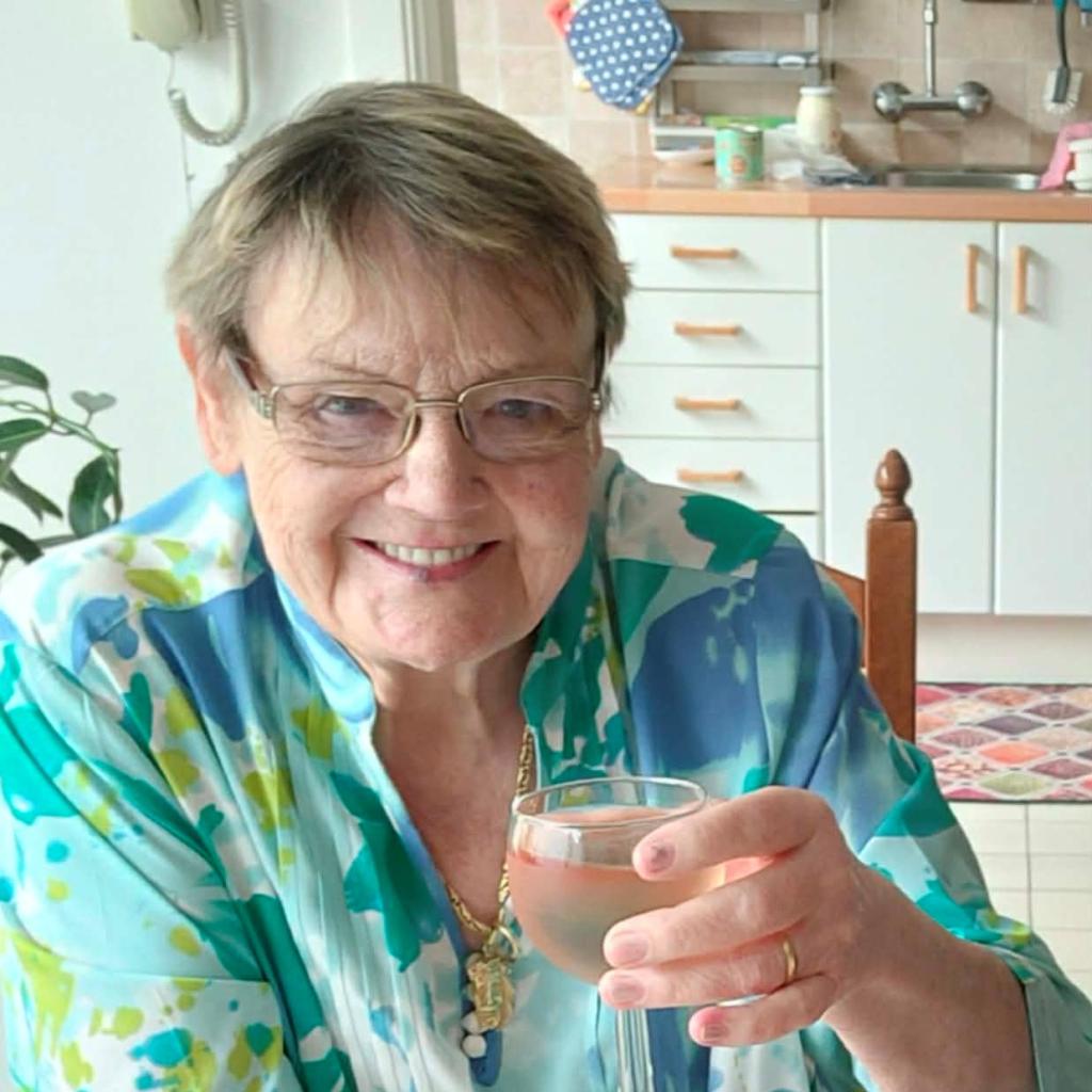 Hecq Andrée geboren te Bruyelle op 4 juni 1947 en overleden te Bredene op 13 april 2026