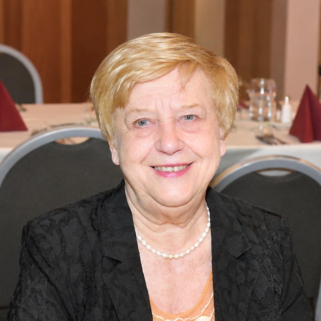 Adela Leemans uit Oostende overleden te Oostende uitvaartbij Uitvaartzorg Bentein & Pollet te Oudenburg